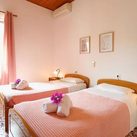 Irena Saint Stephanos Apartmán *