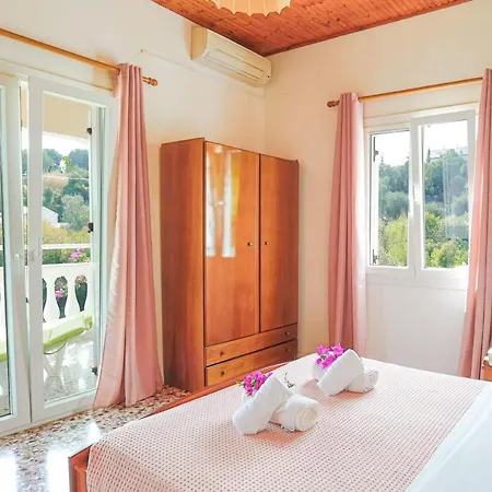 Apartamento Irena Saint Stephanos *